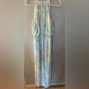 Guess maxi key hole blue print dress with white embroidery - size medium